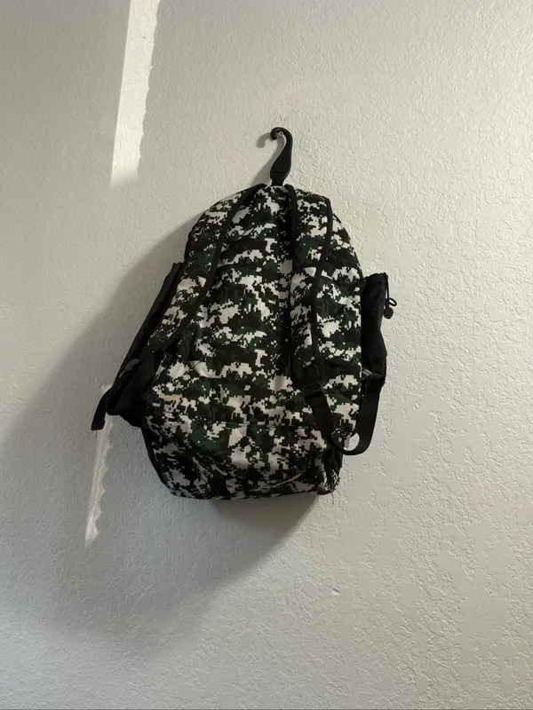 Boombah Equipment Backpack Baseball Softball Bat Compartment Camo Bag - Image 3
