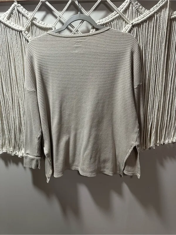 American Eagle Outfitters Beige Waffle Knit Long Sleeve Tee - Image 5