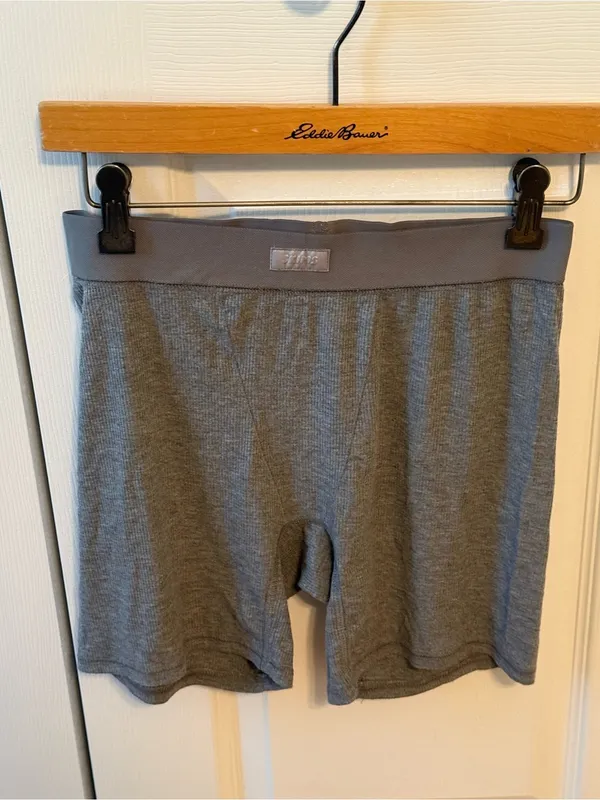 Skims Soft Lounge Rib Boxers in Heather Gray - Image 2