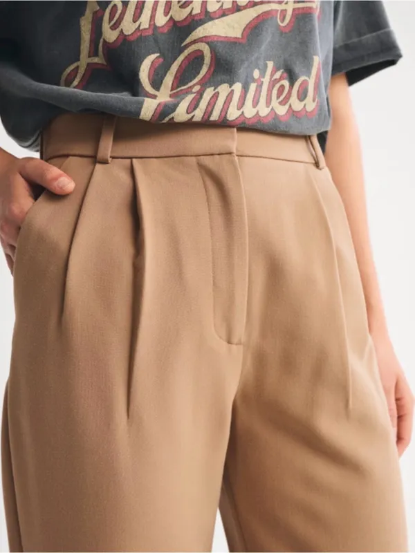 Abercrombie & Fitch High-Waist Wide Leg Pants in Camel Brown - Image 4