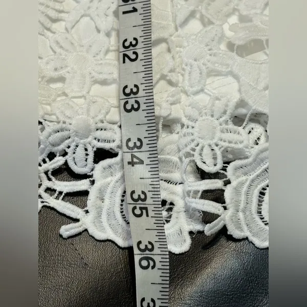 Lulu's White Floral Lace Backless Sheath Dress Size M NWT Classy, Feminine - Image 16