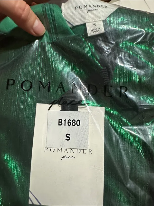 NWT Pomander Place Tuckernuck Lillith midi dress emerald lurex small - Image 3