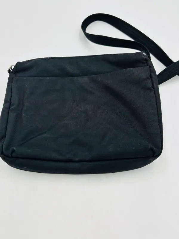 Travelon Anti Theft Classic Crossbody Bag Black RFID Blocking 11" x 9" Pockets - Image 4