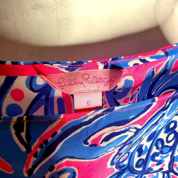 Lilly Pulitzer pink tropical print silk tank - Image 4