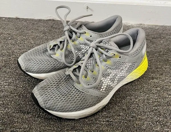 ASICS Gray Roadhawk FF 2 Running Sneakers Size 7 US $100 - Image 2
