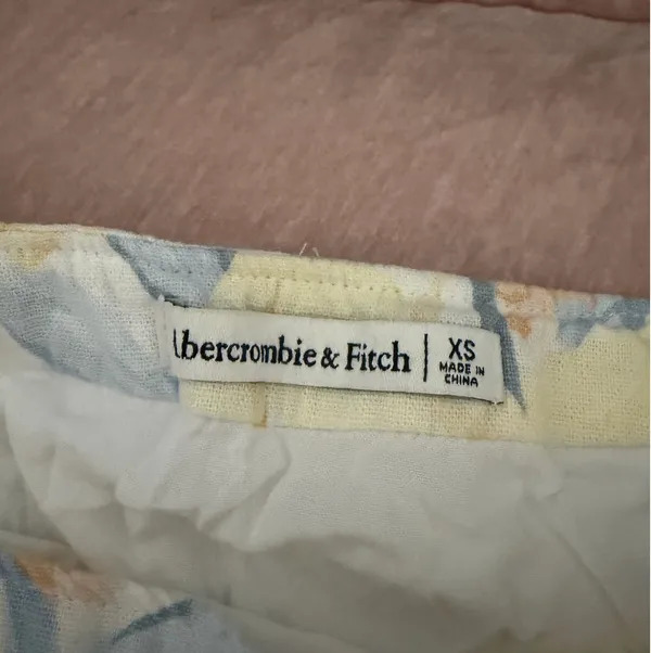Abercrombie & Fitch Floral Linen Skirt - Image 3