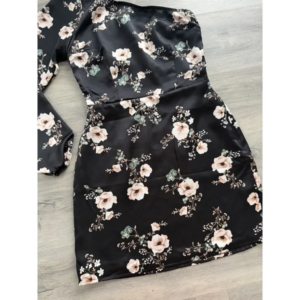 Abercrombie & Fitch Women's One Shoulder Black Satin Floral Mini Dress Size XS - Image 2