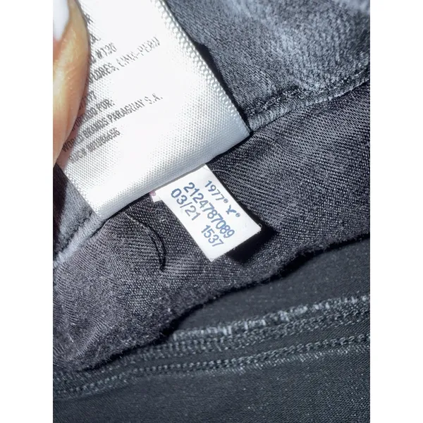 American Eagle Women's 6‎ Short Black Super Hi-Rise Jegging Dream Stretch Jeans - Image 5