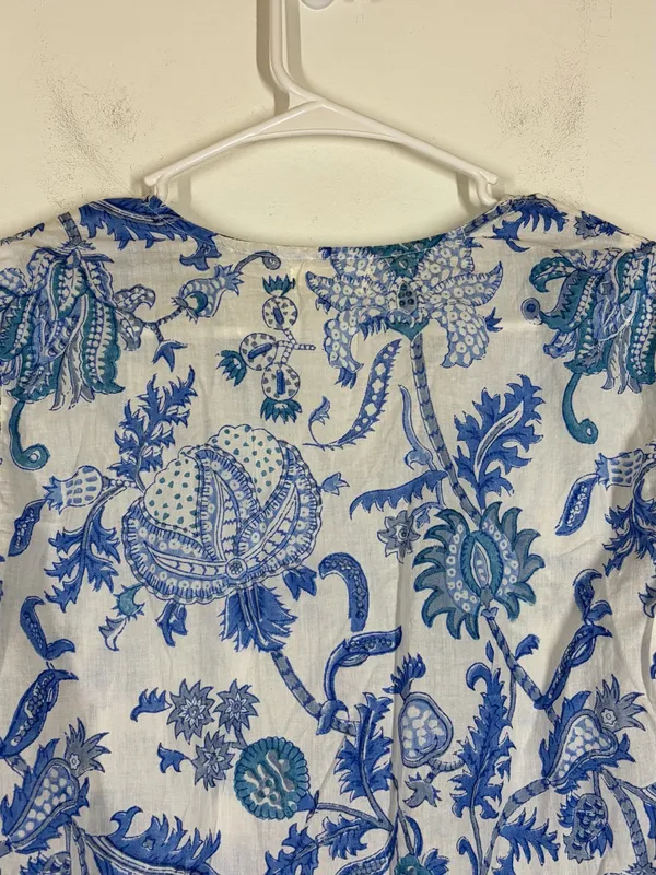 Roller Rabbit Amanda Kurta Top Size Small - Image 11