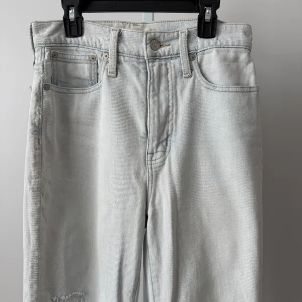 Madewell sz 26 The Momjean Light Wash Distressed High Rise‎ Denim Jeans Preppy - Image 2