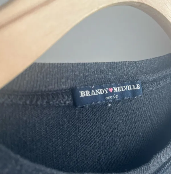 Brandy Melville Grunge Sweater - Image 4