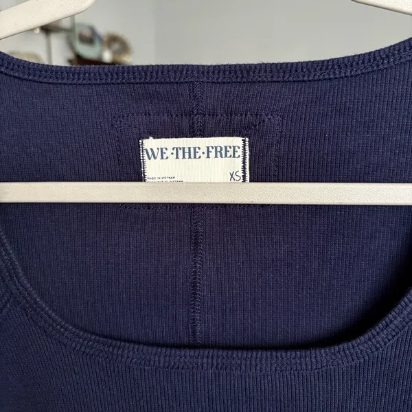 Hummingbird Long Sleeve XS - Image 2