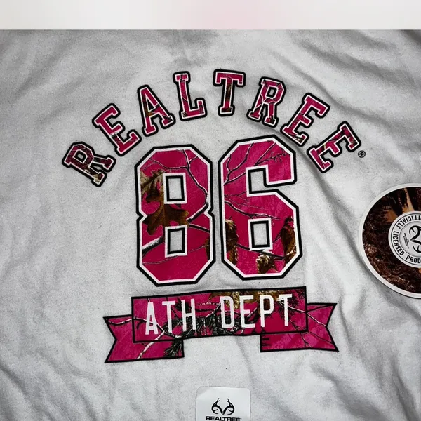 Realtree Gray and Pink Athletic T-Shirt - Image 2