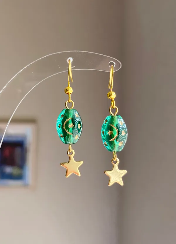 boho vintage fairy whimsical style quality Czech glass moon/star beads dangle earrings🌝🌠💚⭐️ - Image 2