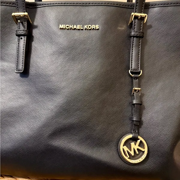 Michael Michael Kors Black Saffiano Leather Tote Bag - Image 3