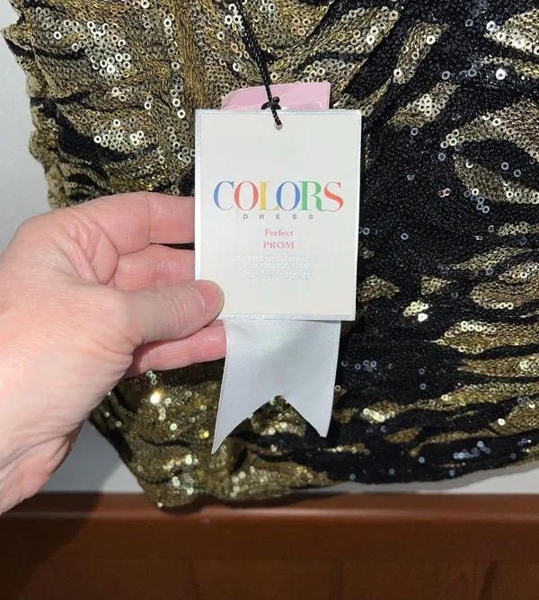 Gorgeous New COLORS Sequin Prom Dress! - Image 3