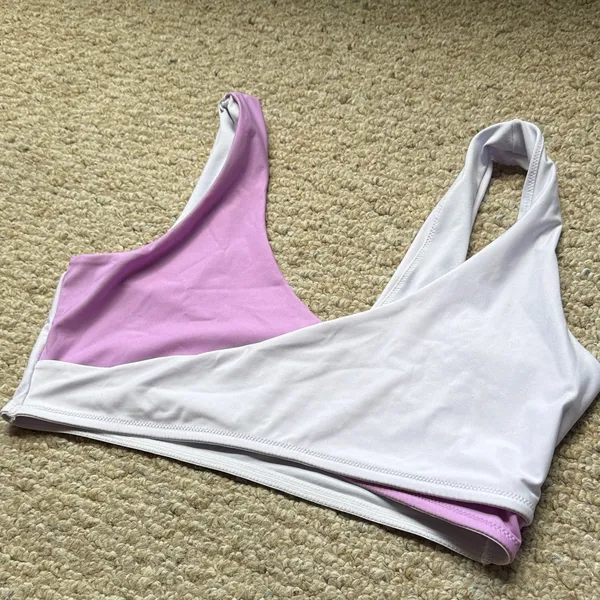 FABLETICS Light Purple Lilac Crossover Low Impact Sports Bra Size XL - Image 8