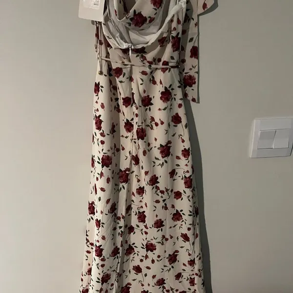 NWT One and Only Collectibe rose maxi dress small‎ - Image 10