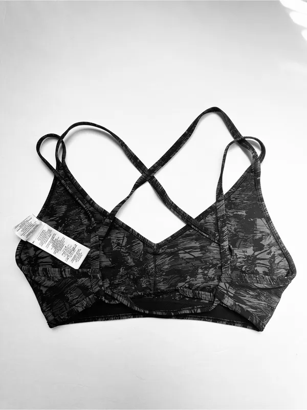Gymshark Legacy Regular Leggings & Legacy Sports Bra Set - Image 3