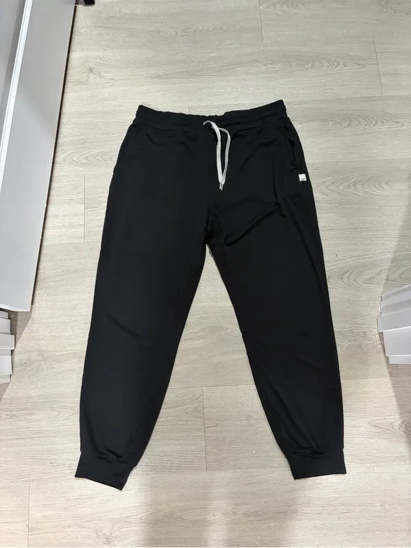Vuori Performance Jogger - Image 2