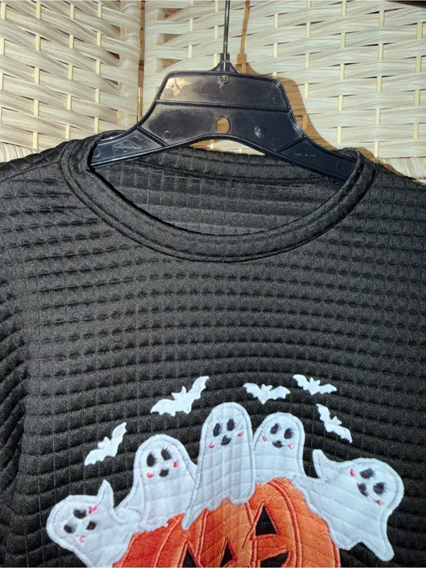 Women's Black Halloween Pumpkin & Ghost Appliqué top. Size M - Image 4