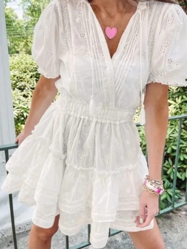 Aritzia Sunday Best Brier White Eyelet Lace Dress in Medium - Image 3