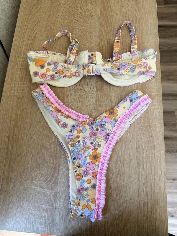 Blackbough Bikini - Image 3