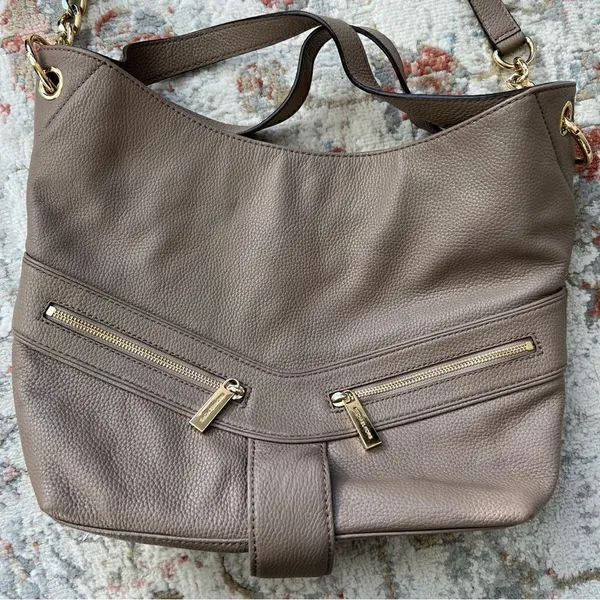 Michael Kors Jamesport Leather Hobo Large Shoulder Bag Taupe Tan Nude Gold - Image 3
