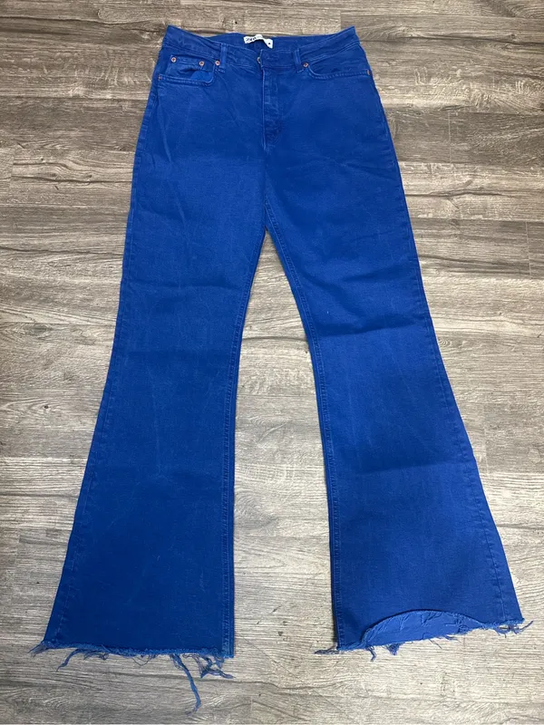 ZARA Women’s Cobalt Blue Flare Jeans Size 10 Raw Hem High Rise Pants - Image 3