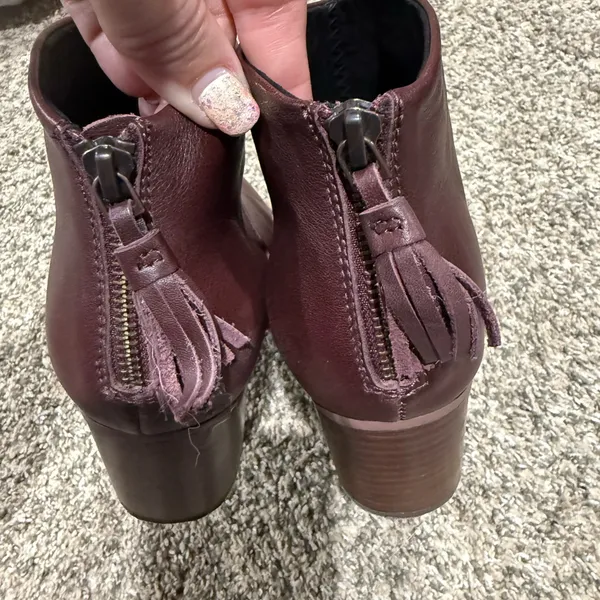 Toms Leila oxblood leather booties size 9.5 - Image 6