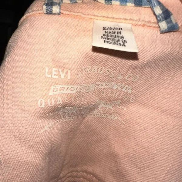 Levi's peach denim classic elevated basics S jean jacket - Image 3
