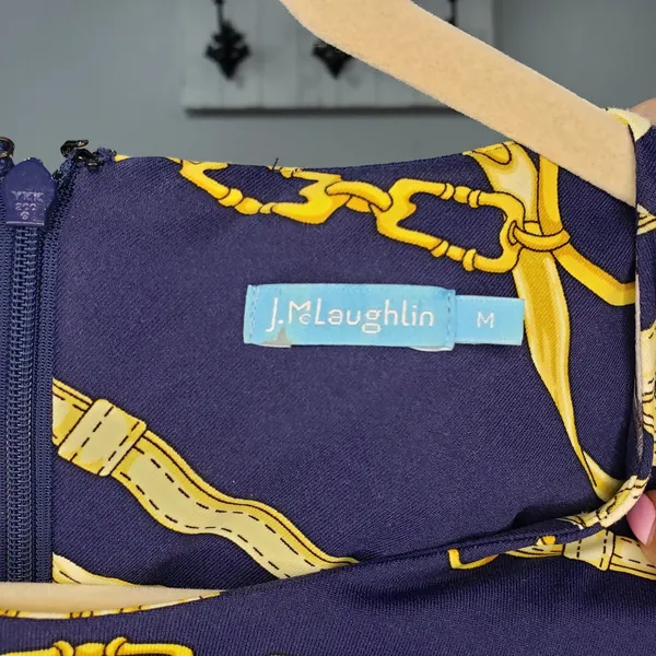J McLaughlin Dress M Navy Gold Chain Print Preppy - Image 3