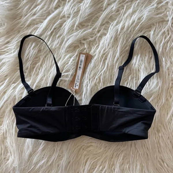Skims Ultimate Push Up Strapless Bra Onyx Size 30C - Image 4