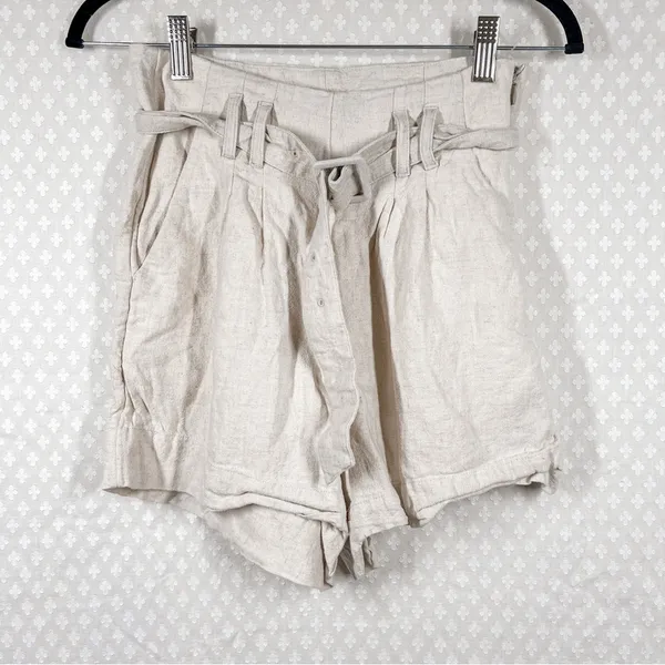 Abercrombie & Fitch Cream Linen Blend High Rise‎ Belted Shorts - Image 2