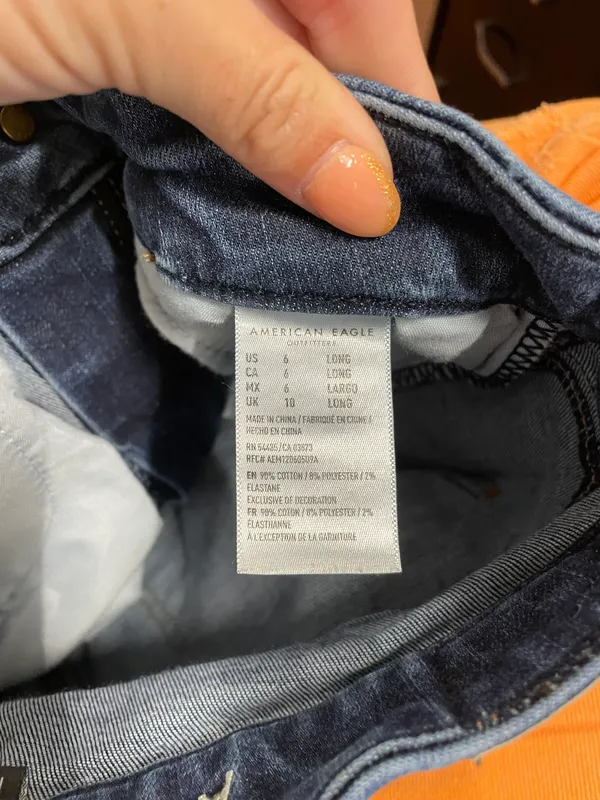 American Eagle jeans - Image 3