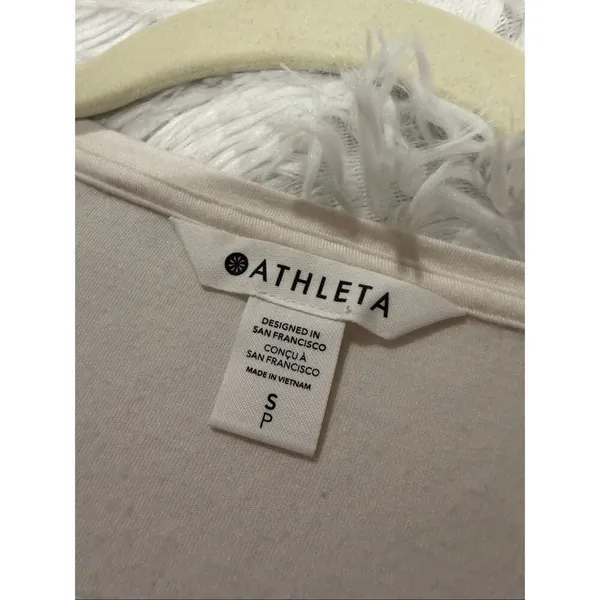 Athleta Modal Weekender Top in White Small - Image 6