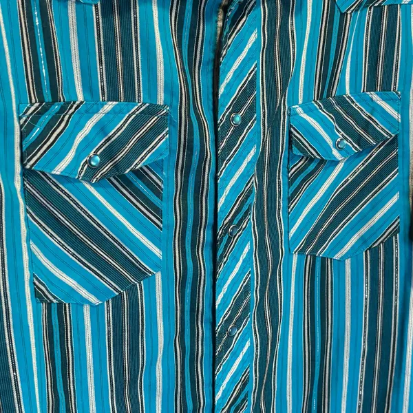 Wrangler Blue Stripe Pearl Snap Button Down Western Shirt - size Medium - Image 5