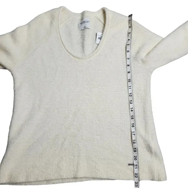 Abercrombie‎ & Fitch Cream Super Soft Sweater - Image 4