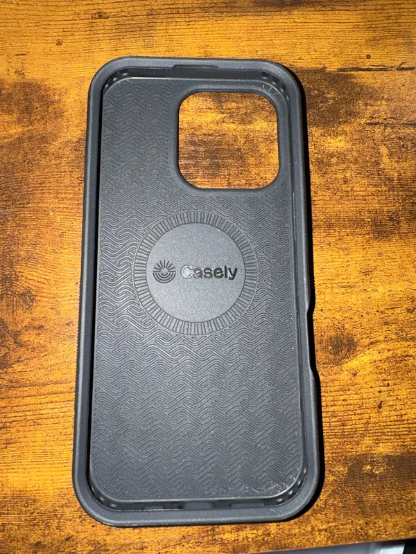 iPhone CASETiFY Case 15 Pro MagSafe - Image 2