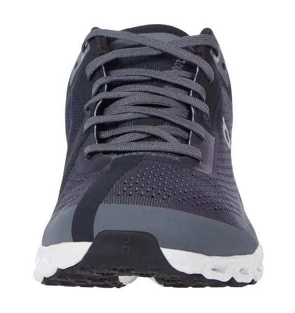 On Cloud Running Shoes - Image 5