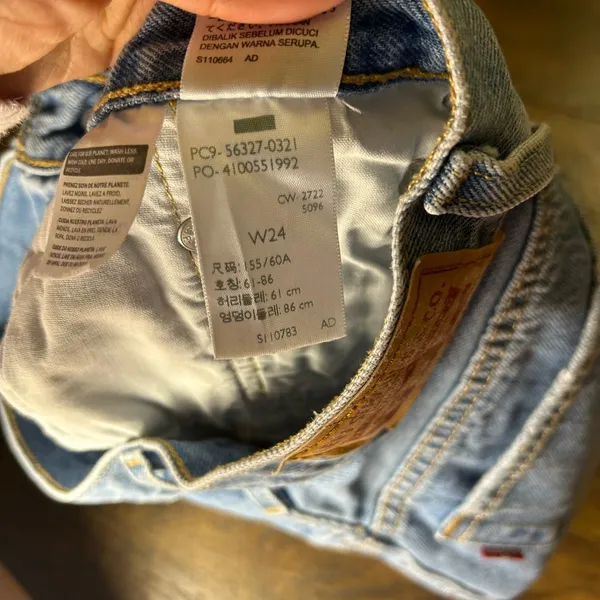 Levi's JEAN SHORTS - Image 3