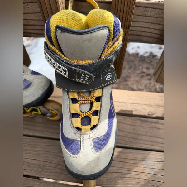 Vintage 90’s Ultra Wheels Inline Skates Gray Size 9 - Image 5