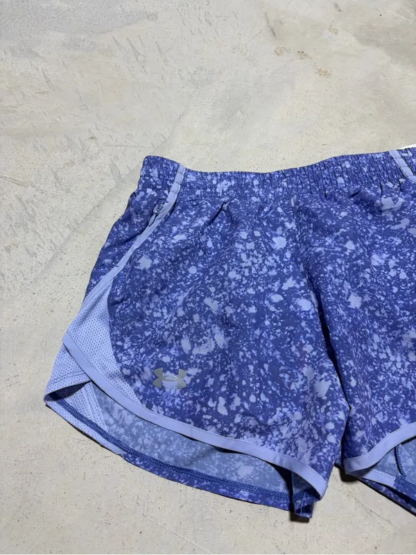 Under Armour Women's Printed Athletic Shorts loose XS - Image 2