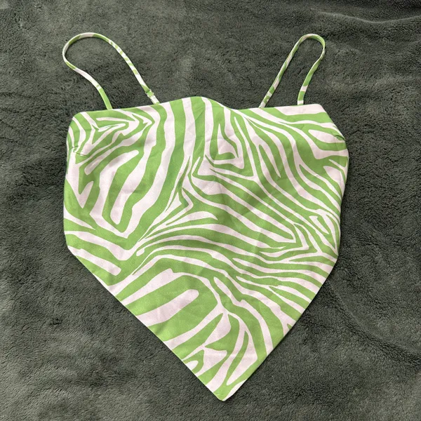 Princess Polly Miss Lexi Green Zebra Print Top - Image 7