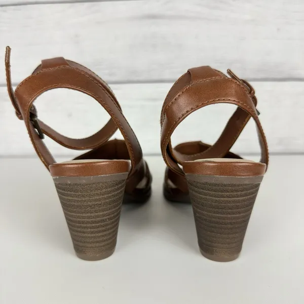 Frye and Co. Women's Brown Gelsey Heeled Open Toe Sandals Size 6.5 Vegan Leather - Image 7