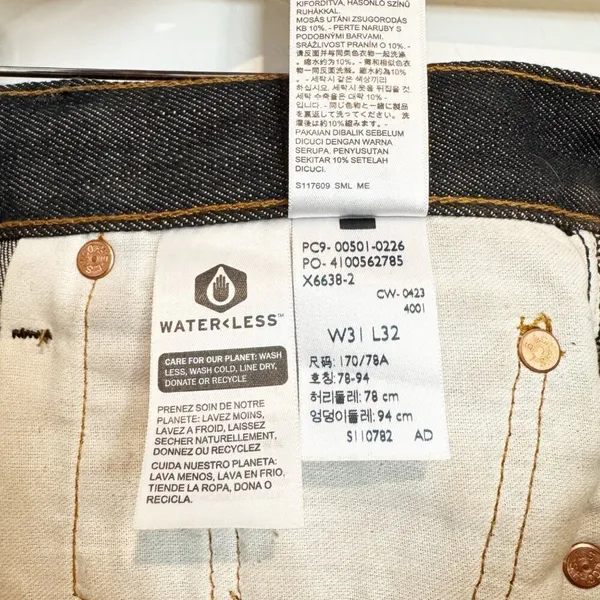Levis 501 Cutoff Bermuda Shorts 31 Tom Boy 100% Cotton DIY Boho Casual Jorts Raw - Image 5