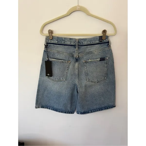 7 For All Mankind Light Blue Mid-Rise Denim Bermuda Shorts Lola shorts size 27 - Image 7