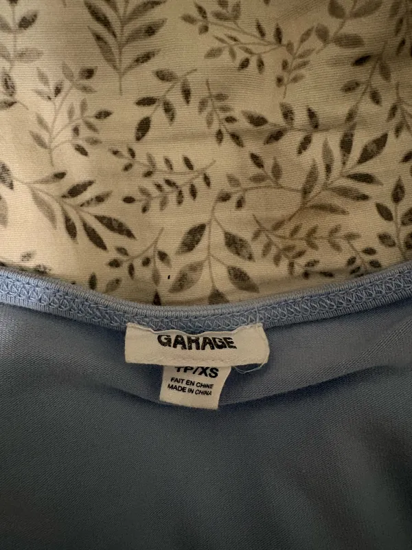 Garage Long Sleeve Crop Top Blue - Image 3