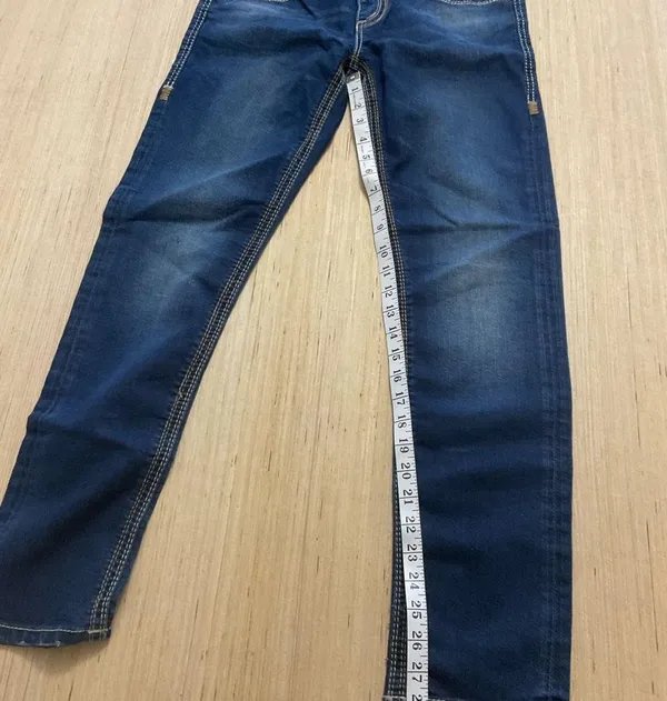 SEVEN 7 Low Rise Medium Wash Distressed Blue Denim Skinny Jeans Women's Size 28 - Image 5