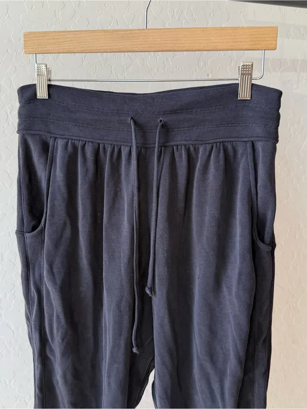 Free People Movement Yella Harem Jogger in Charcoal Grey - Image 5